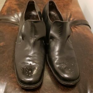 Bally Switzerland black leather